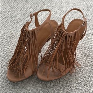 Size 8 Kendall & Kylie Aries Nappa Fringe Heels